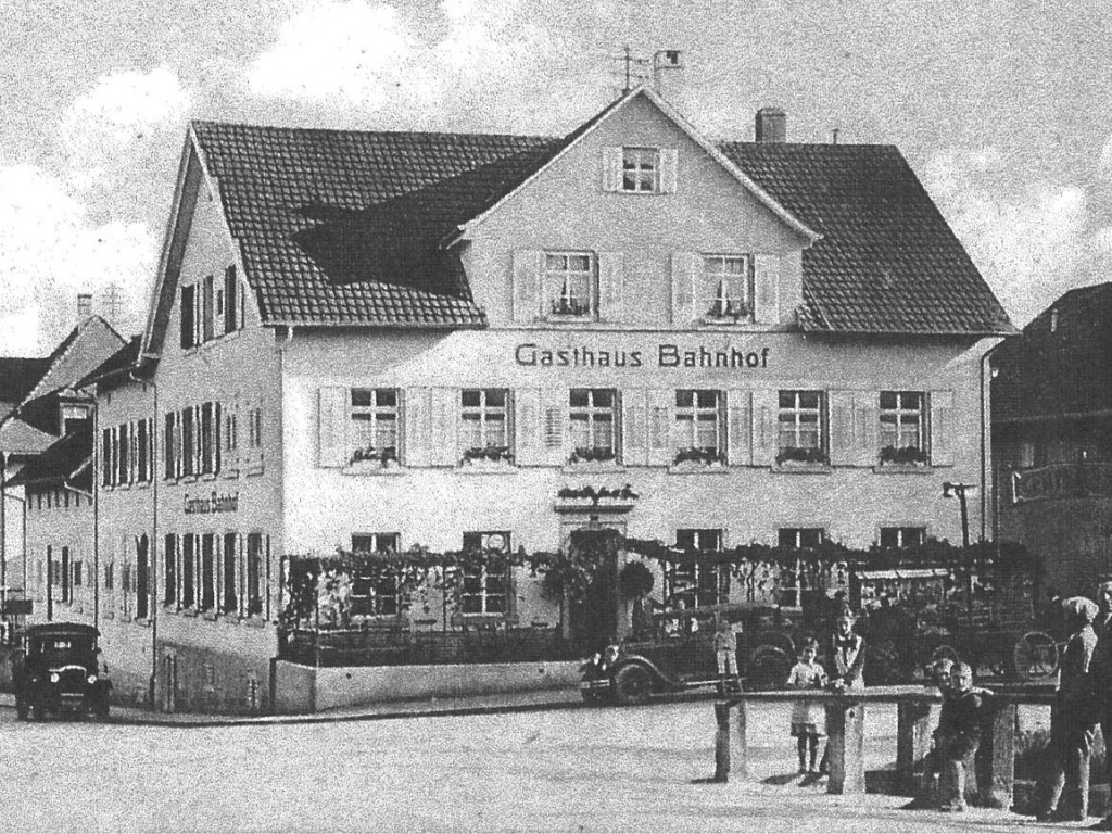 Historische Aufnahme des Hotel Bercher im Jahr 1921.