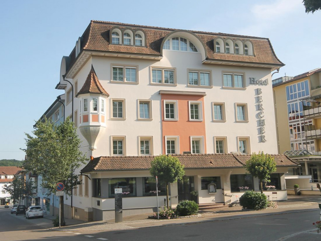 Außenansicht des 4-Sterne-Hotels Bercher in Waldshut-Tiengen im Südschwarzwald
