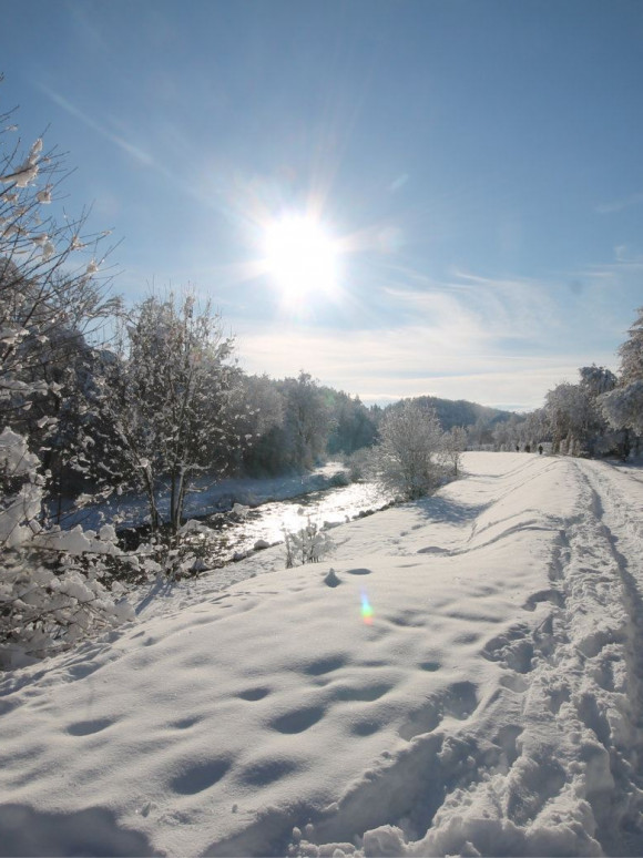 Naherholungsgebiet an der Wutach in Tiengen im Winter
